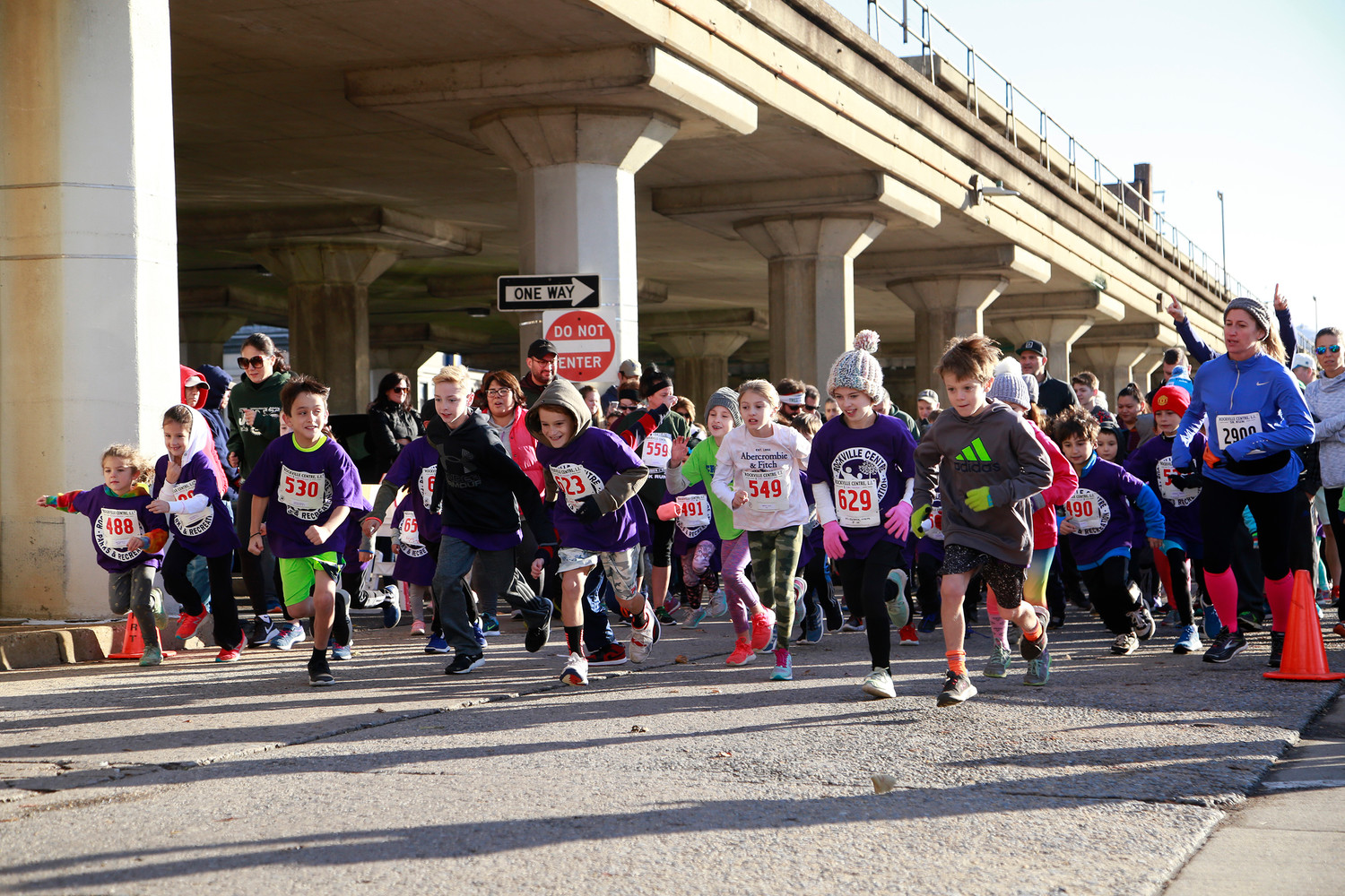 Racers take the streets during Rockville Centre's annual 5K and Fun Run